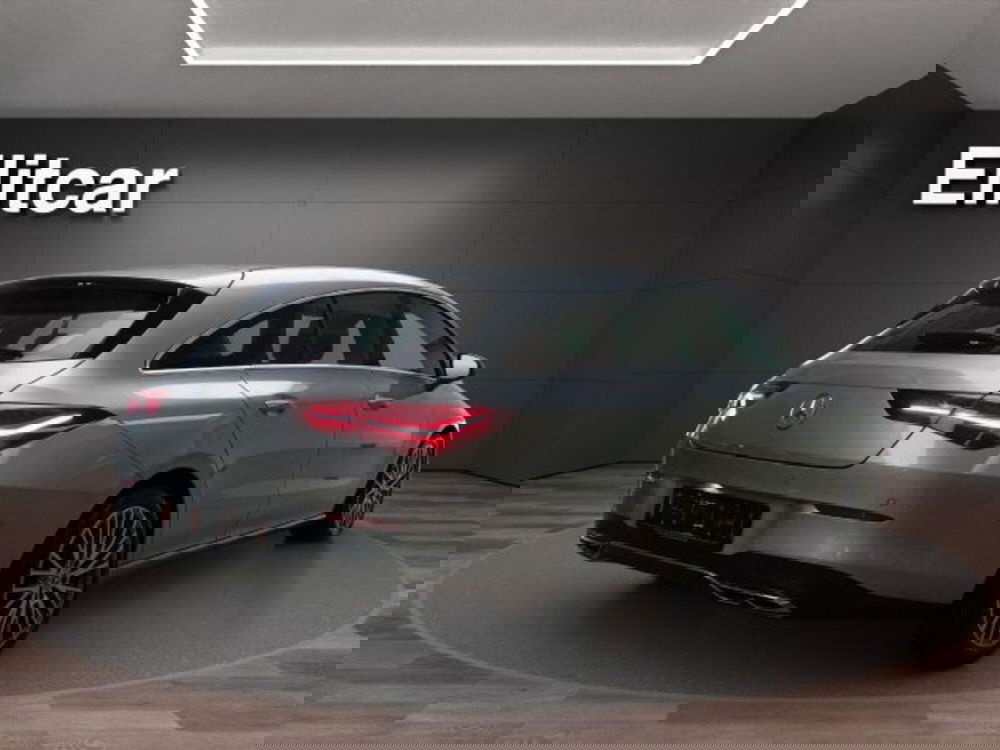 Mercedes-Benz CLA Shooting Brake usata a Novara (8)