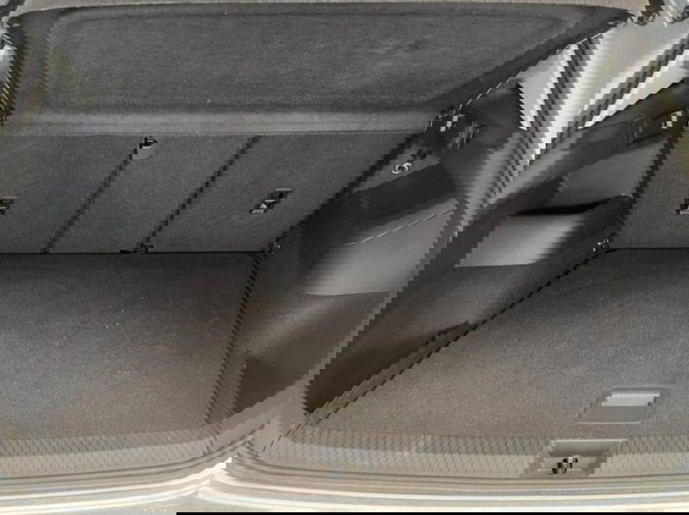 Volkswagen Tiguan usata a Novara (17)