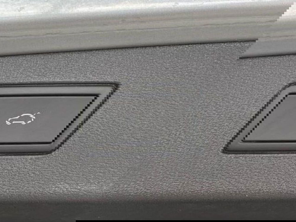 Volkswagen Tiguan usata a Novara (18)