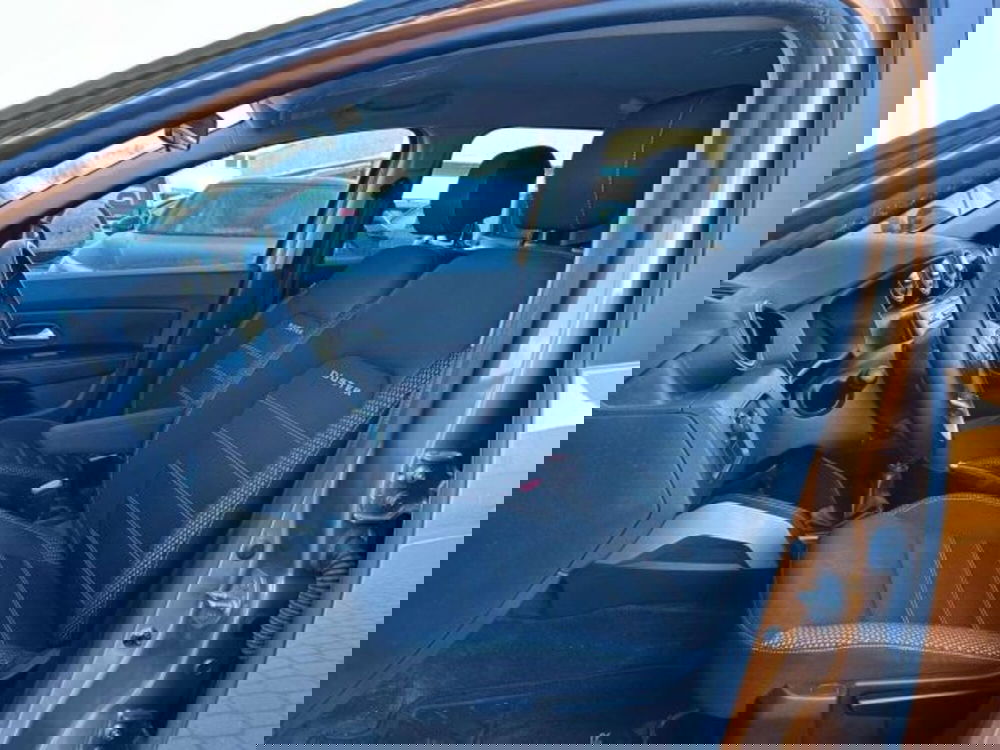 Dacia Duster usata a Firenze (17)