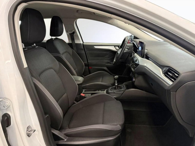 Ford Focus Station Wagon usata a Monza e Brianza (9)