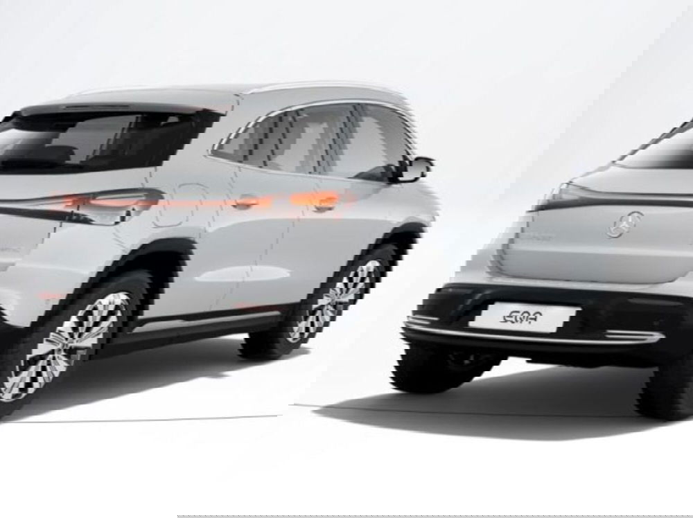 Mercedes-Benz EQA nuova a Verona (2)