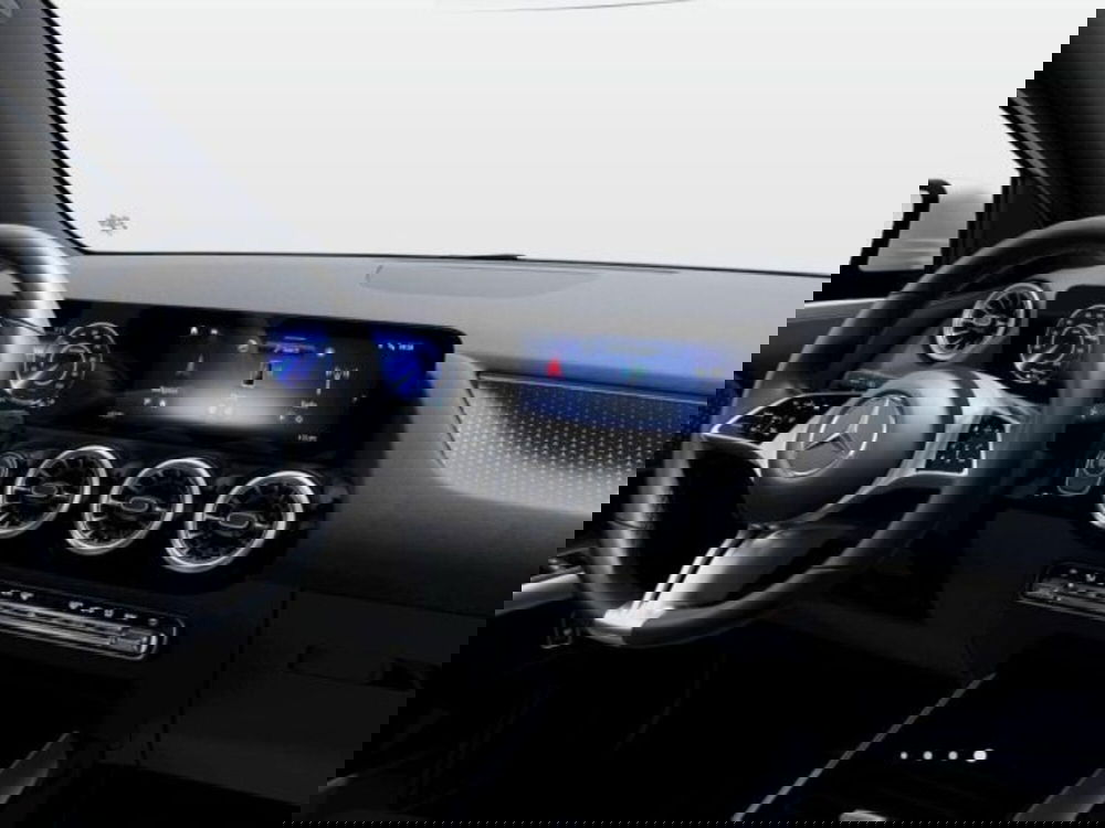 Mercedes-Benz EQA nuova a Verona (5)