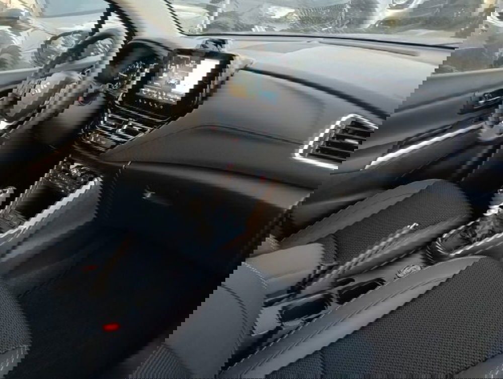 Suzuki S-Cross nuova a Brescia (19)