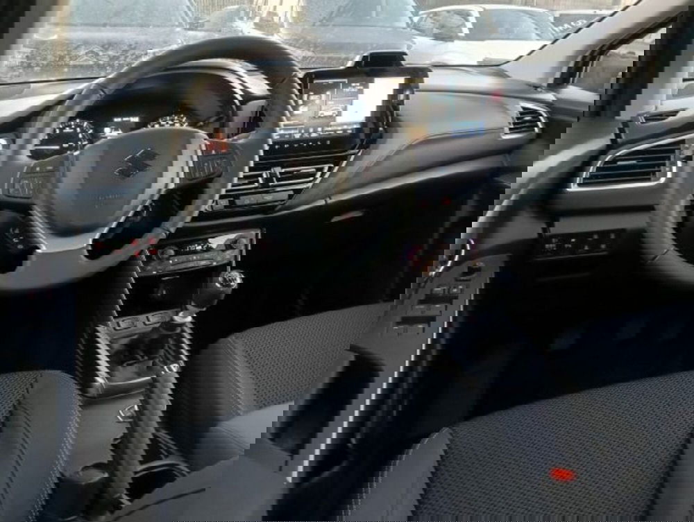 Suzuki S-Cross nuova a Brescia (6)