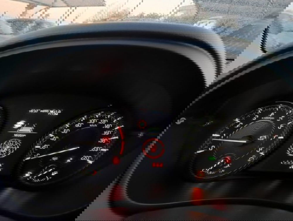 Suzuki S-Cross nuova a Brescia (7)