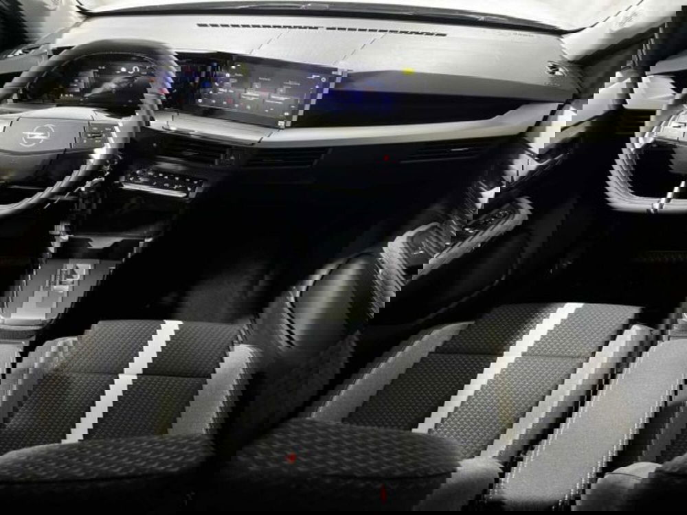 Opel Frontera nuova a Sondrio (12)