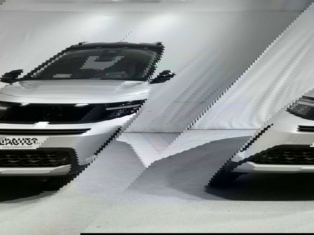 Opel Frontera nuova a Sondrio (8)