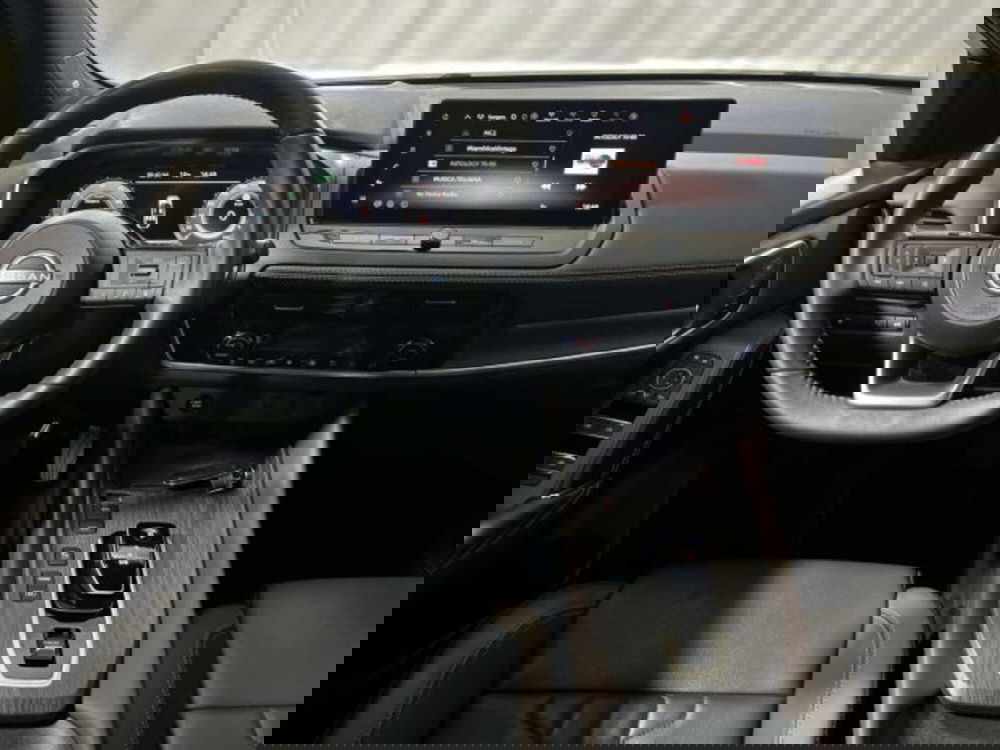 Nissan Qashqai usata a Sondrio (13)