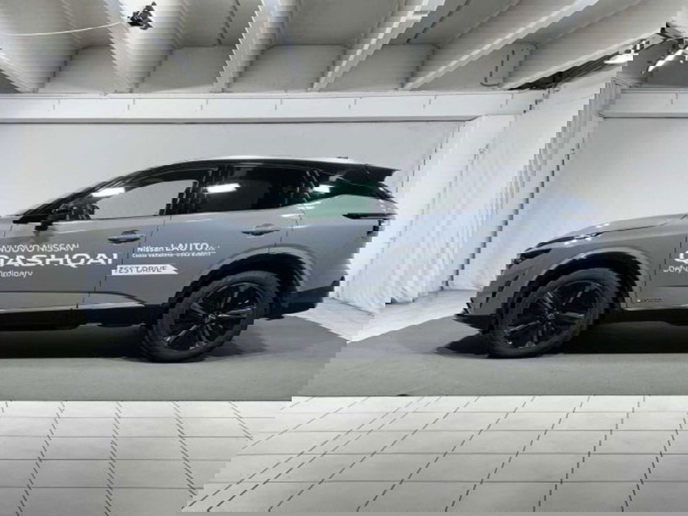 Nissan Qashqai usata a Sondrio (2)