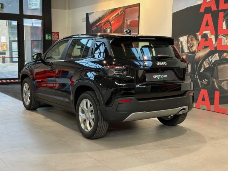 Jeep Avenger nuova a Sondrio (3)