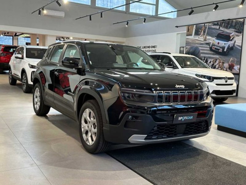 Jeep Avenger nuova a Sondrio (6)