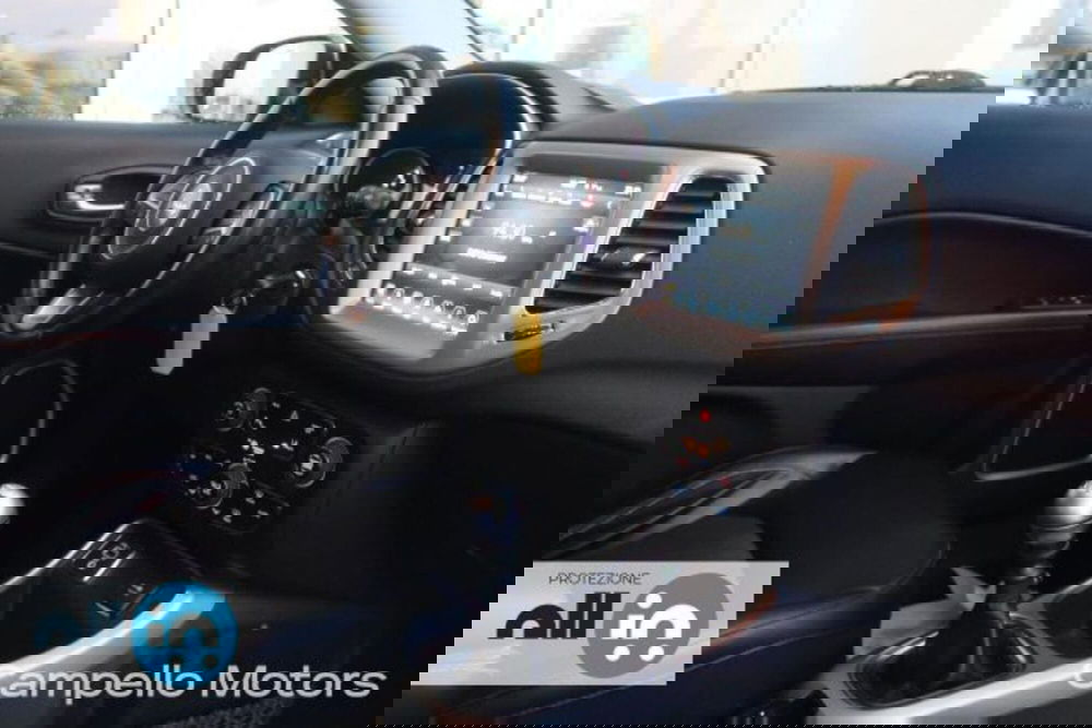 Jeep Compass usata a Venezia (14)