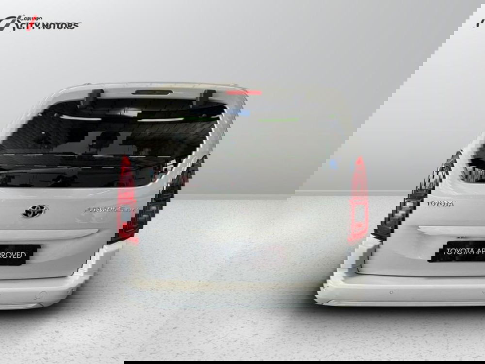 Toyota Proace City Verso usata a Monza e Brianza (6)