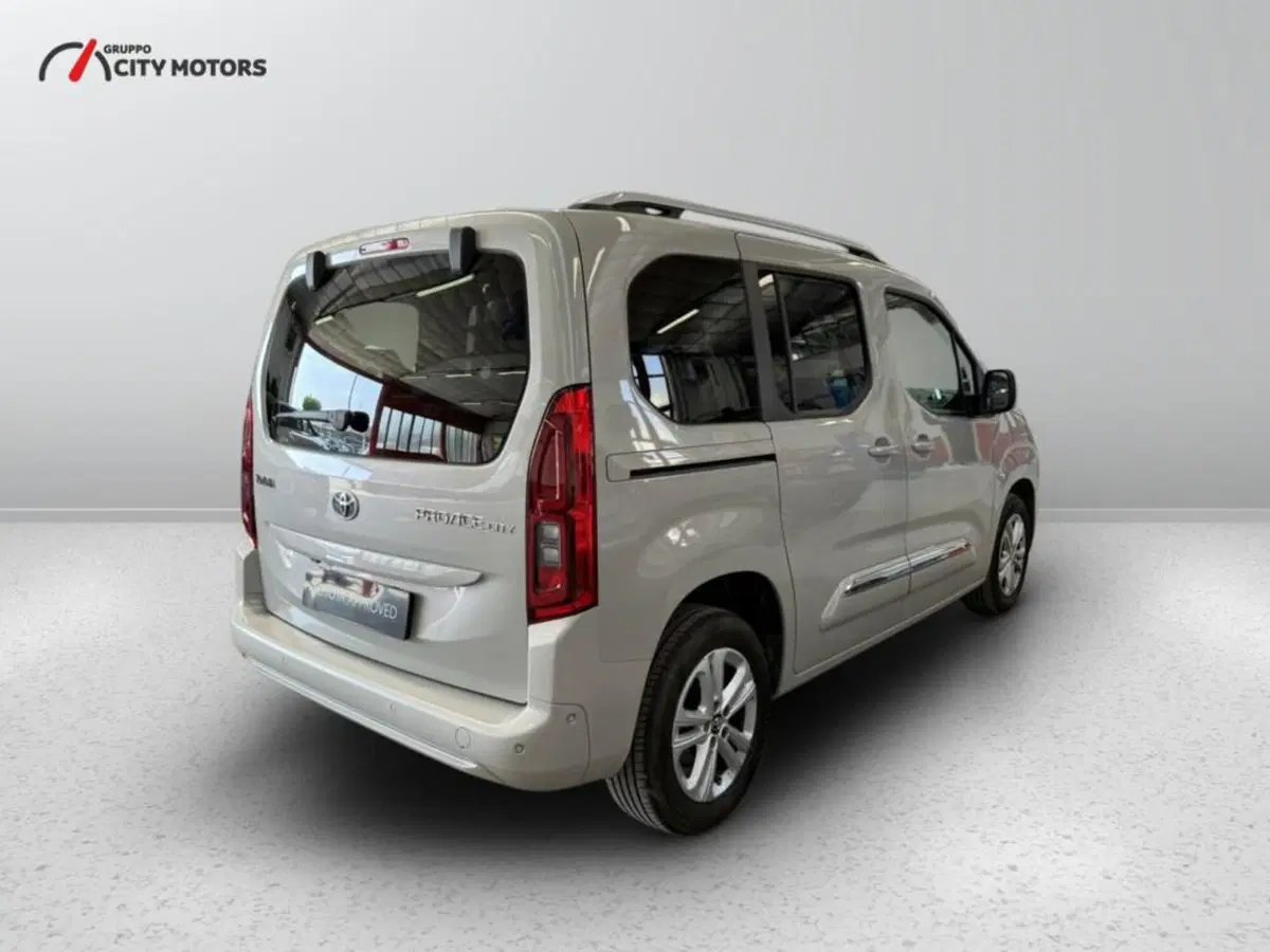 Toyota Proace City Verso usata a Monza e Brianza (7)