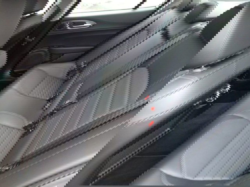 Alfa Romeo Giulia usata a Frosinone (10)