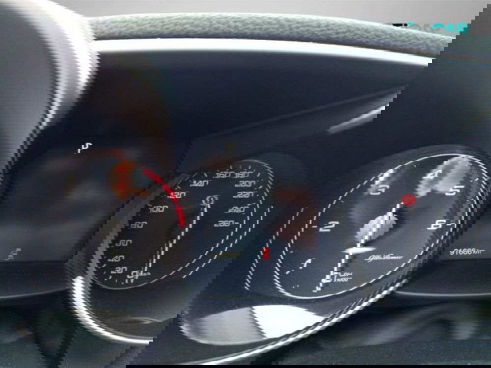 Alfa Romeo Giulia usata a Frosinone (13)