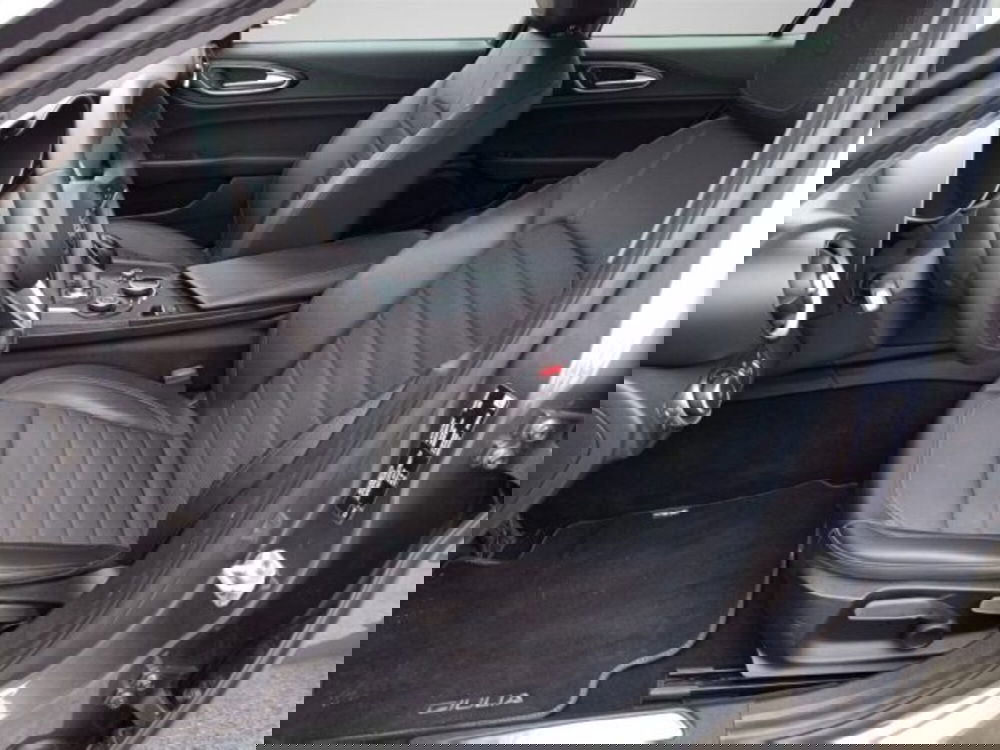 Alfa Romeo Giulia usata a Frosinone (20)