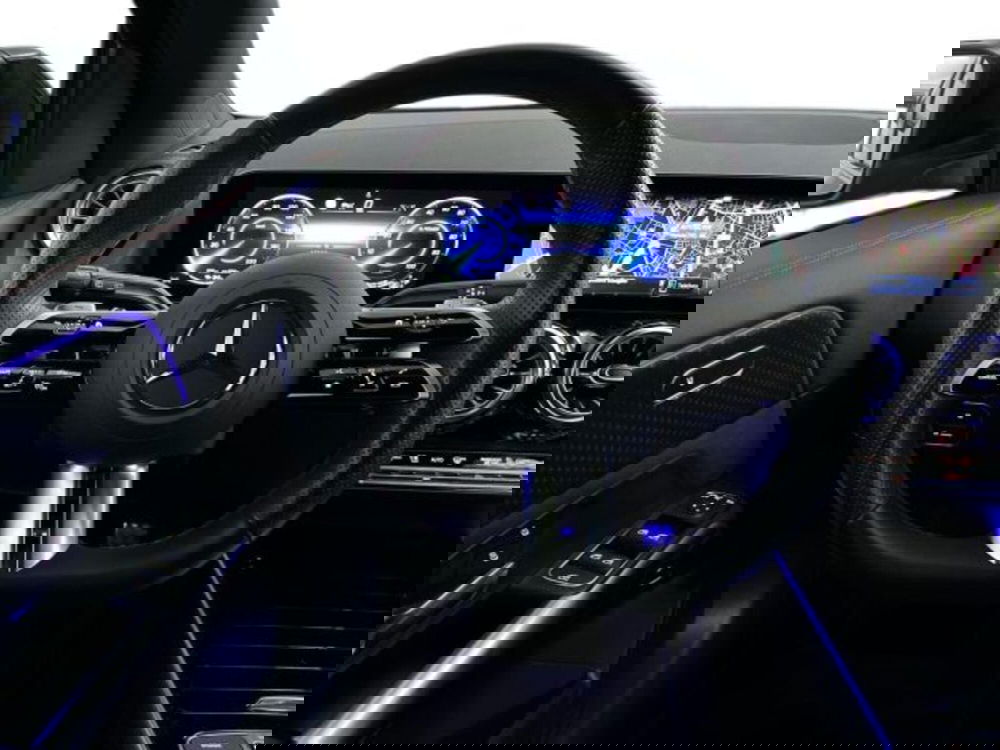 Mercedes-Benz EQA usata a Verona (10)