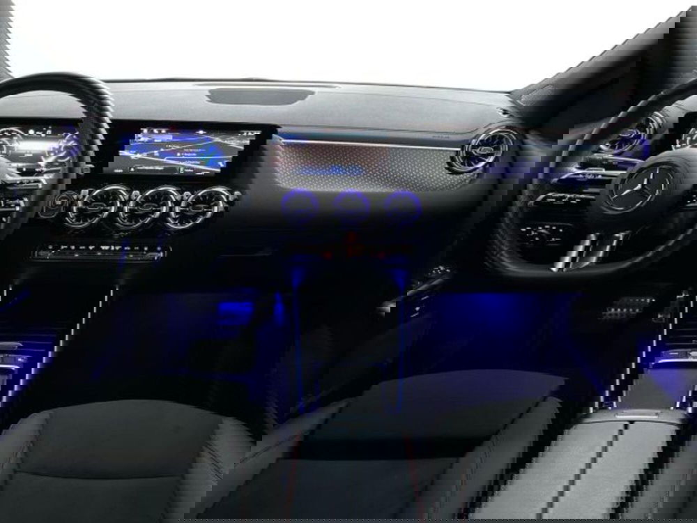 Mercedes-Benz EQA usata a Verona (8)