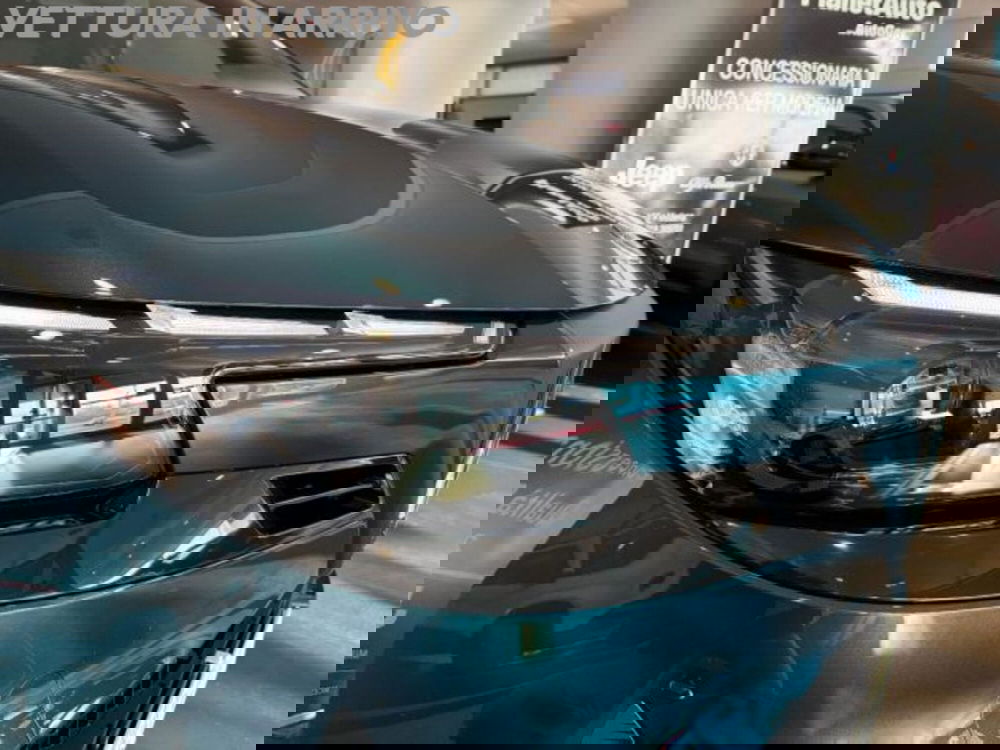 Alfa Romeo Junior nuova a Modena (4)