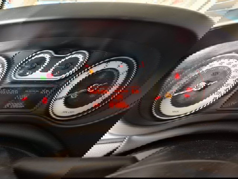 Fiat 500L Living usata a Vicenza (10)