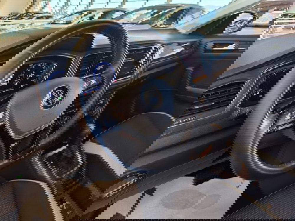 Volkswagen T-Roc usata a Vicenza (8)