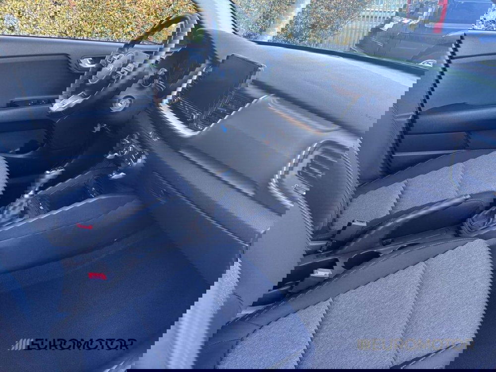 Kia Stonic usata a Bari (13)