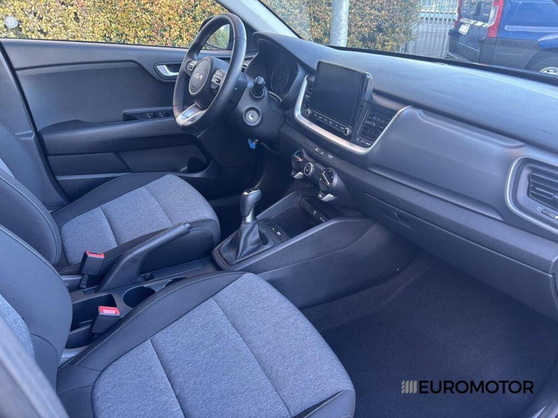 Kia Stonic usata a Bari (13)