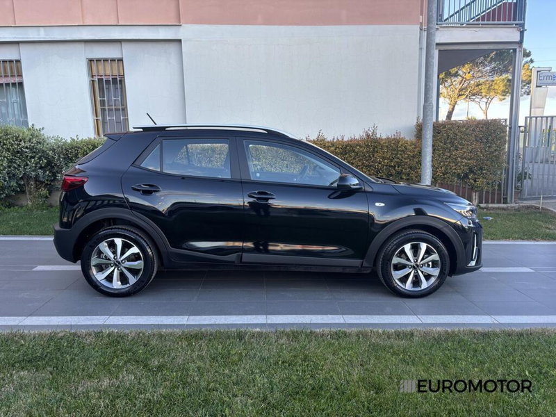 Kia Stonic usata a Bari (4)