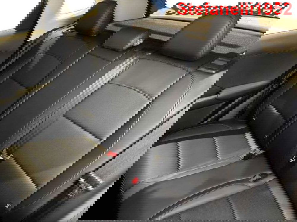 Mg ZS EV nuova a Bologna (9)