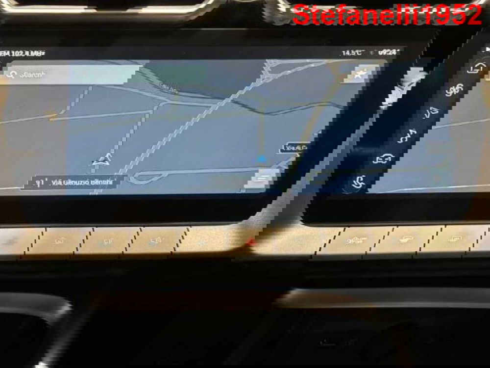 Mg ZS EV nuova a Bologna (17)