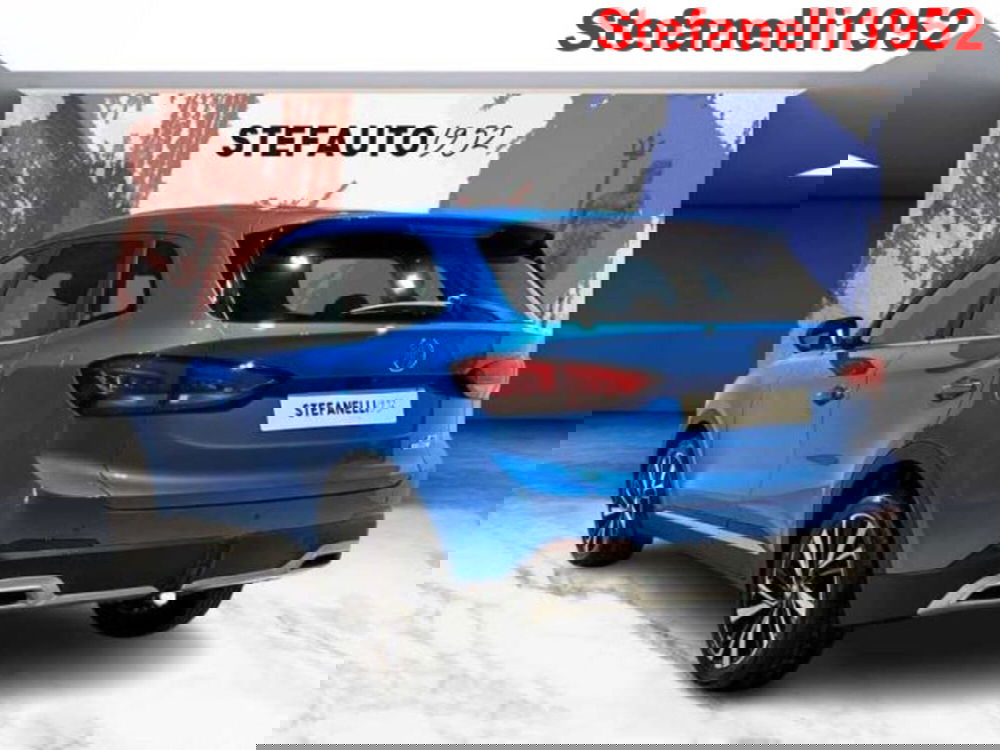 Mg ZS EV nuova a Bologna (5)