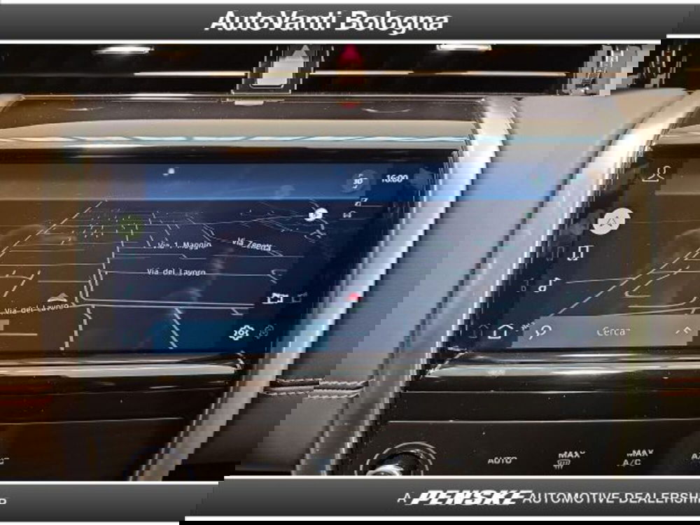 Land Rover Discovery Sport usata a Bologna (13)