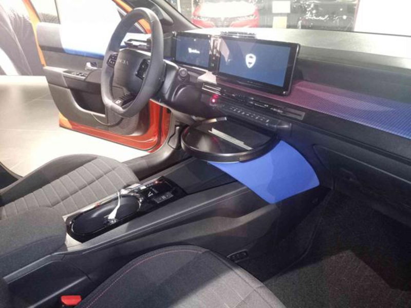 Lancia Ypsilon nuova a Vercelli (12)