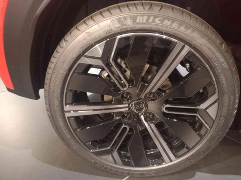 Lancia Ypsilon nuova a Vercelli (9)