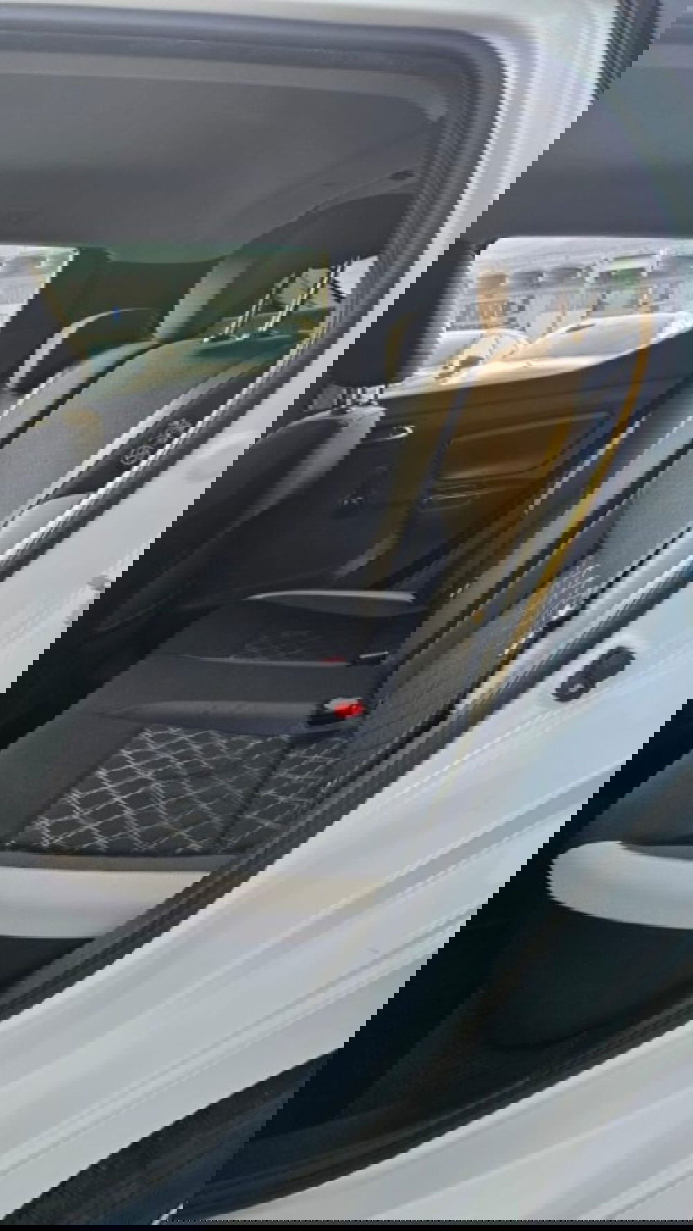 Nissan Micra usata a Lucca (14)