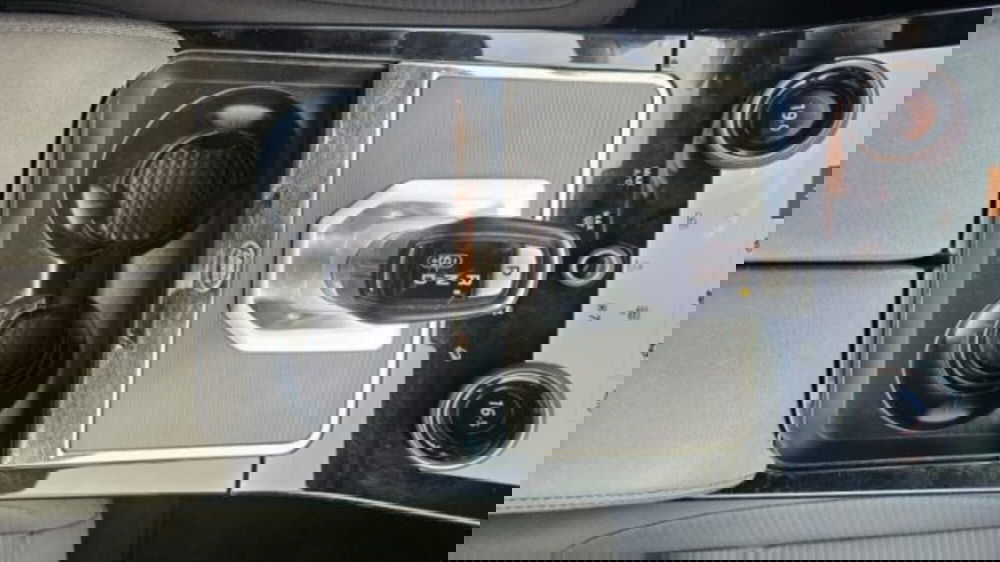 Land Rover Range Rover Evoque usata a Lucca (11)