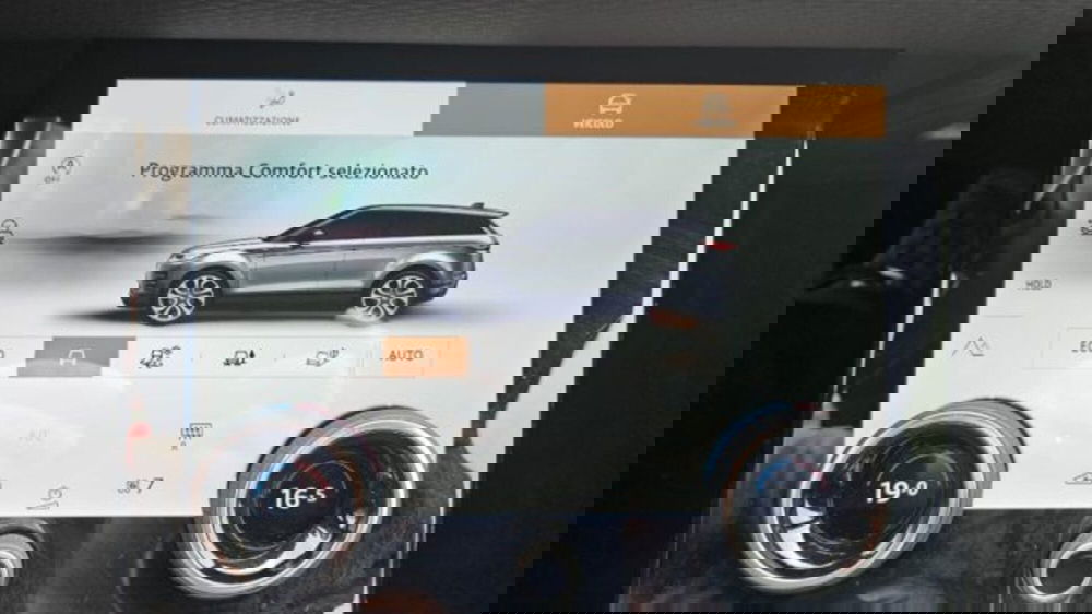 Land Rover Range Rover Evoque usata a Lucca (12)