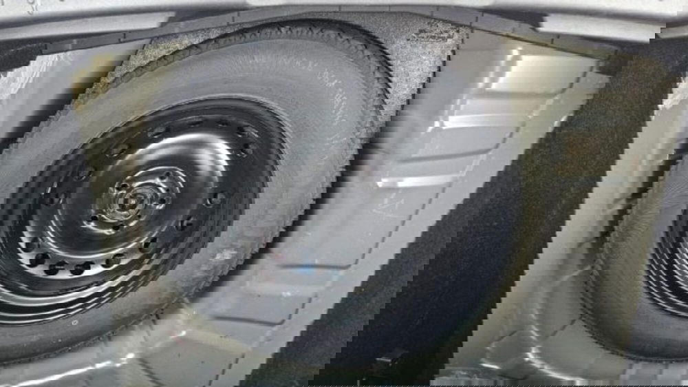 Nissan Juke usata a Lucca (17)