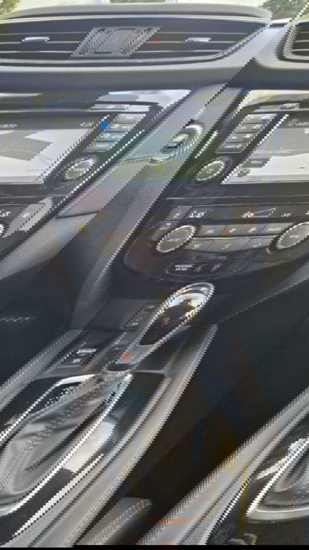 Nissan X-Trail usata a Lucca (15)