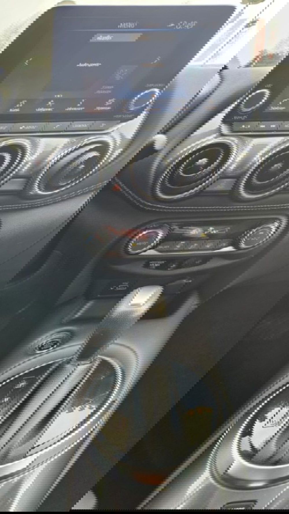 Nissan Juke usata a Lucca (12)