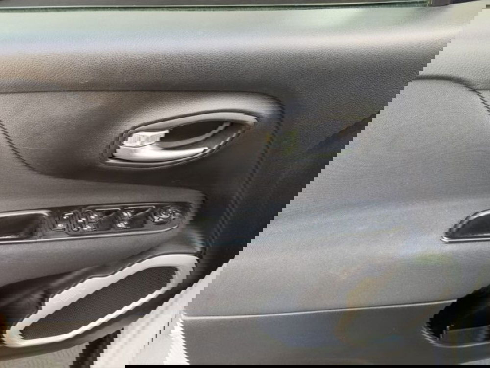 Jeep Renegade usata a Perugia (19)