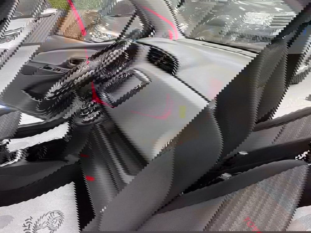 Toyota Yaris usata a Prato (8)