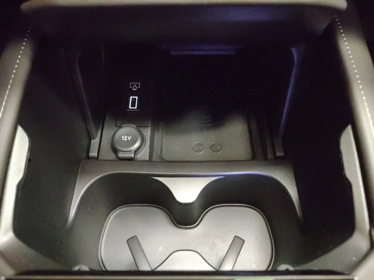 Ds DS 4 nuova a L'Aquila (19)