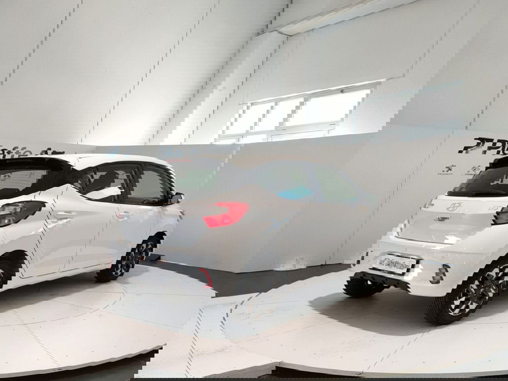 Hyundai i10 nuova a L'Aquila (4)