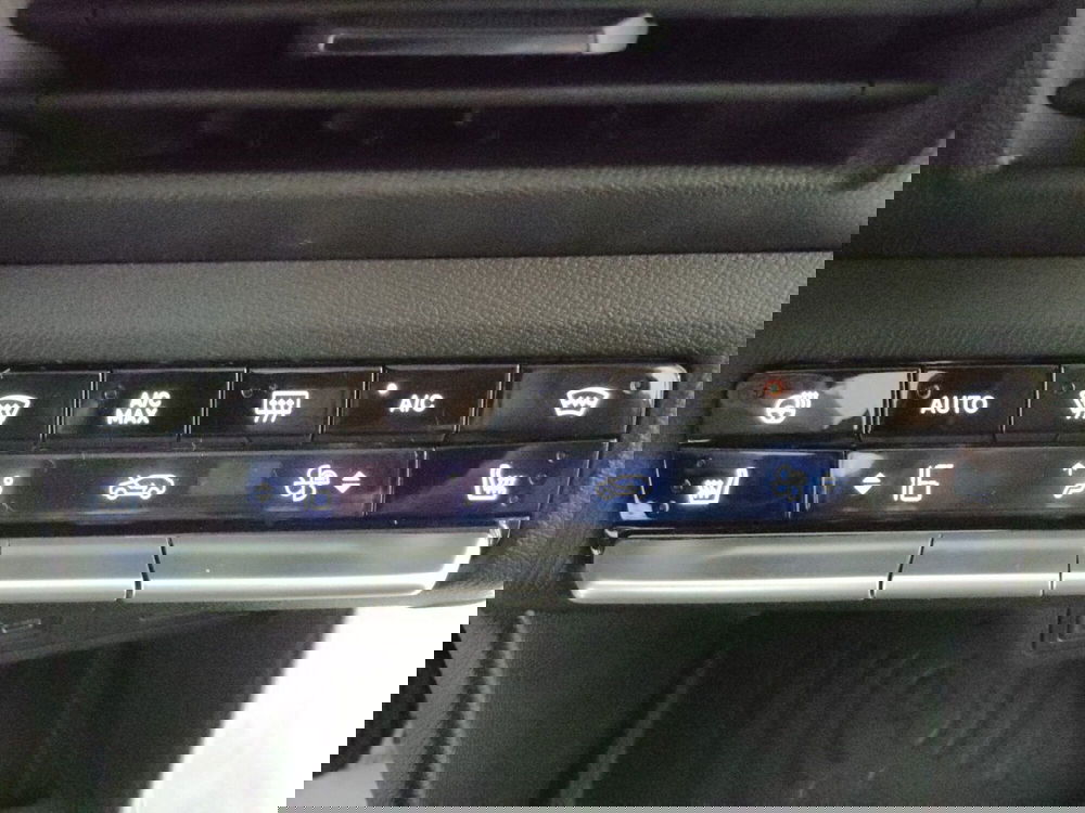 Opel Frontera nuova a L'Aquila (20)