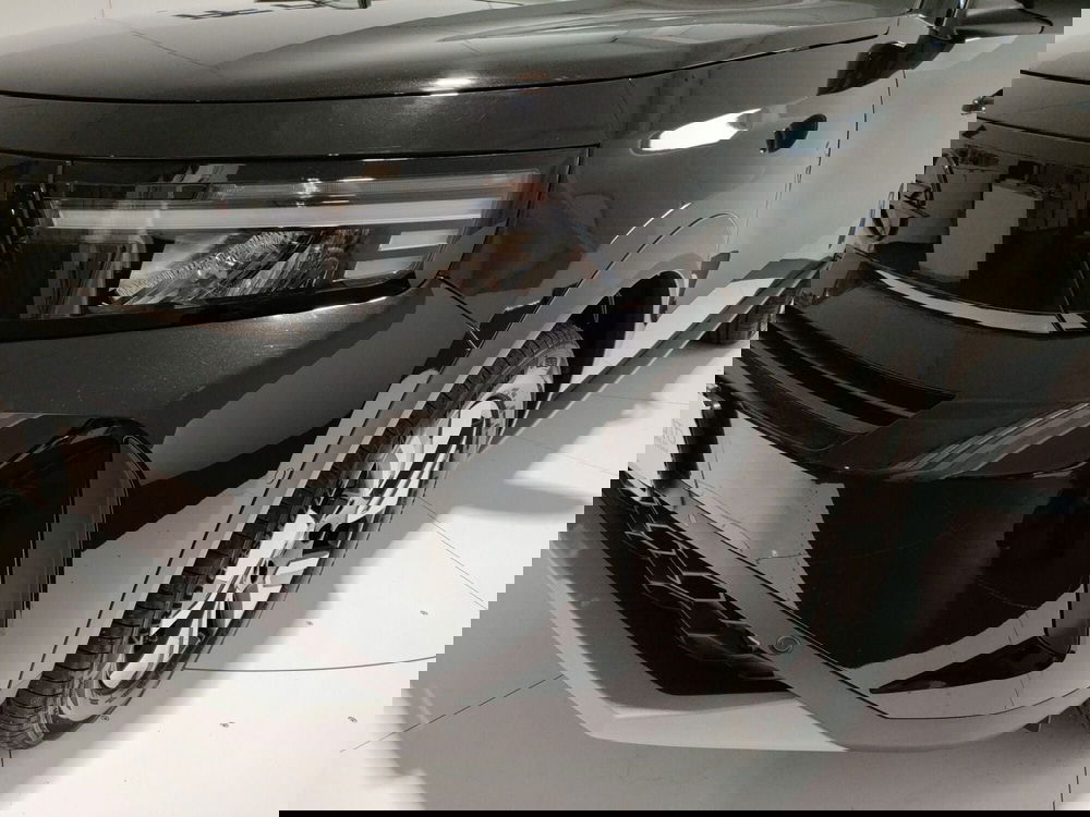 Opel Frontera nuova a L'Aquila (9)