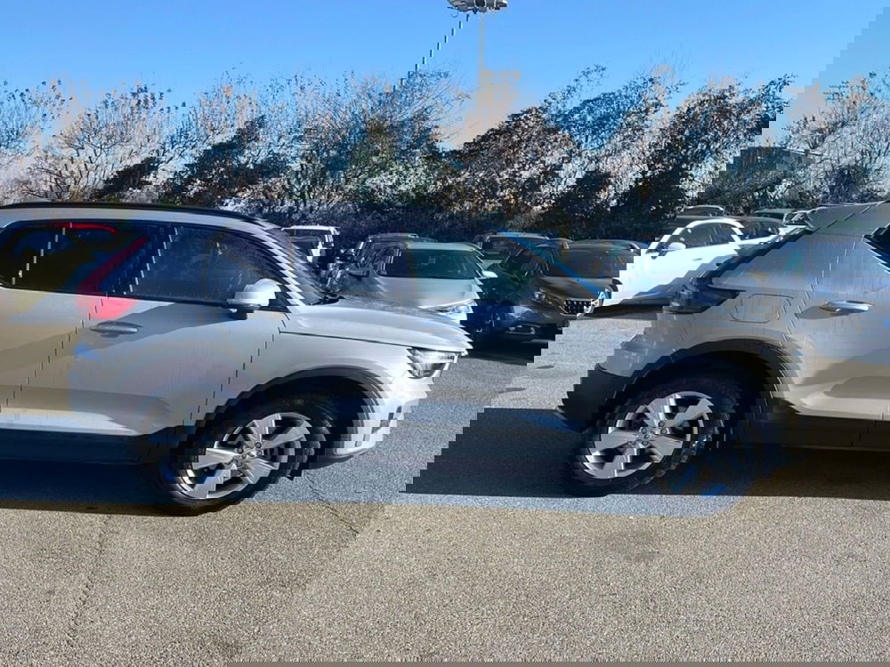 Volvo XC40 usata a Piacenza (7)