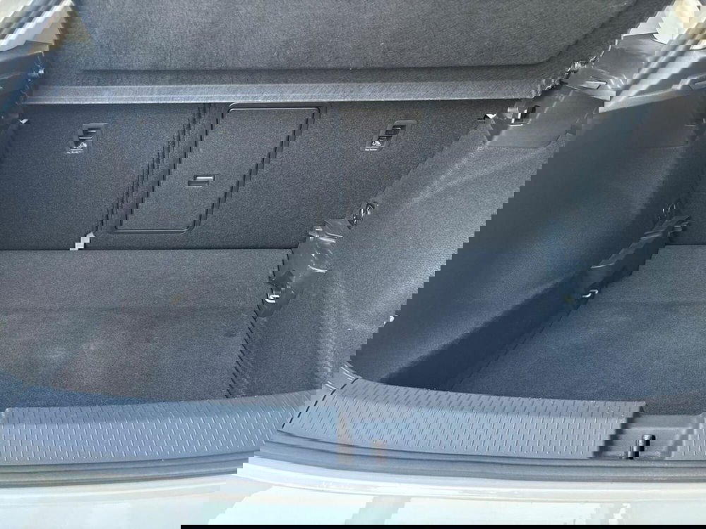 Volkswagen T-Roc usata a Sondrio (12)